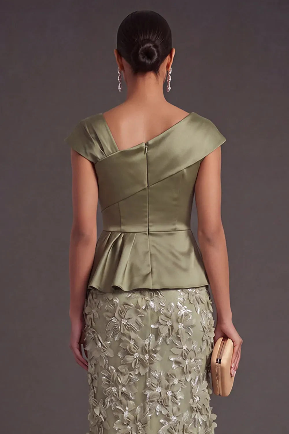 Elegant A-Line Asymmetric Neckline Cap Sleeve Zipper Maxi Mother of the Bride Dress