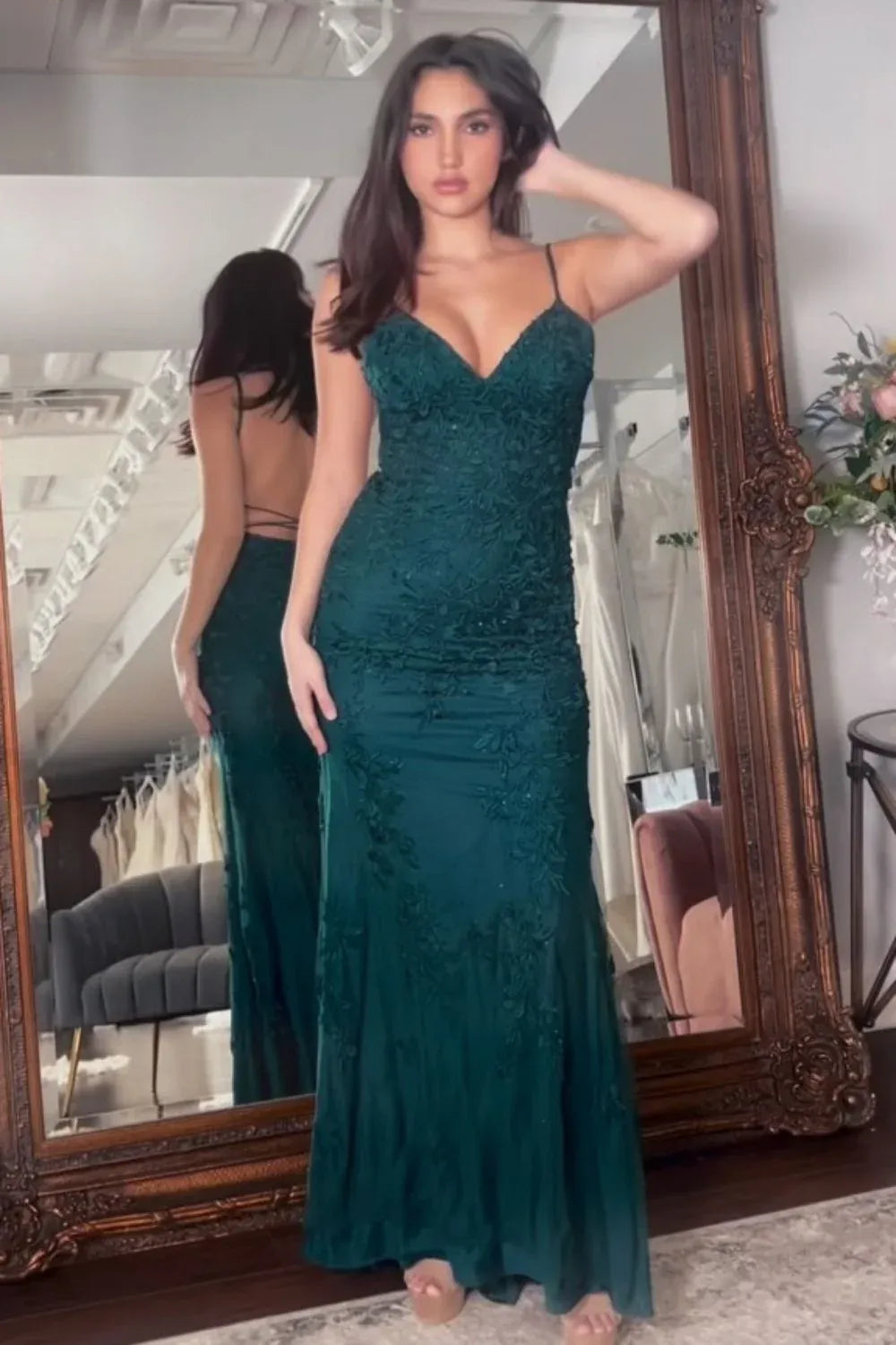 Loverlm emerald green lace mermaid prom dress with V-neck and spaghetti straps