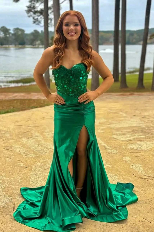 Front view of Loverlm emerald green satin prom dress with a beaded sweetheart bodice, ruched hips, thigh-high slit and a mermaid skirt.