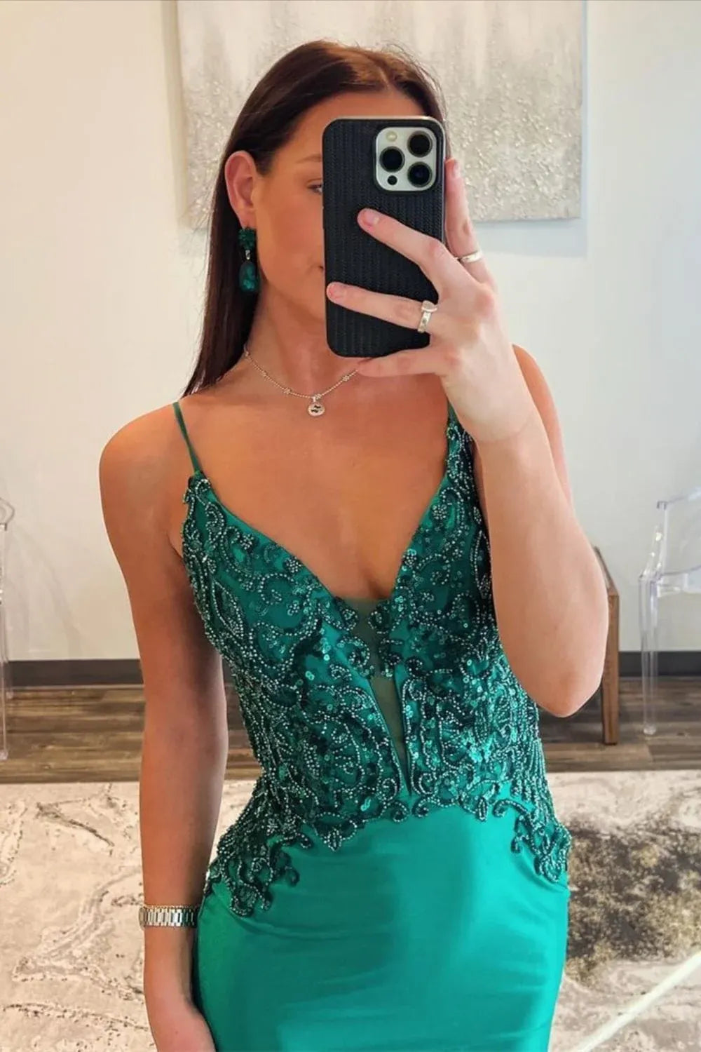 Elegant Satin Lace Mermaid V-Neck Sleeveless Open Back Floor Length Prom Dress