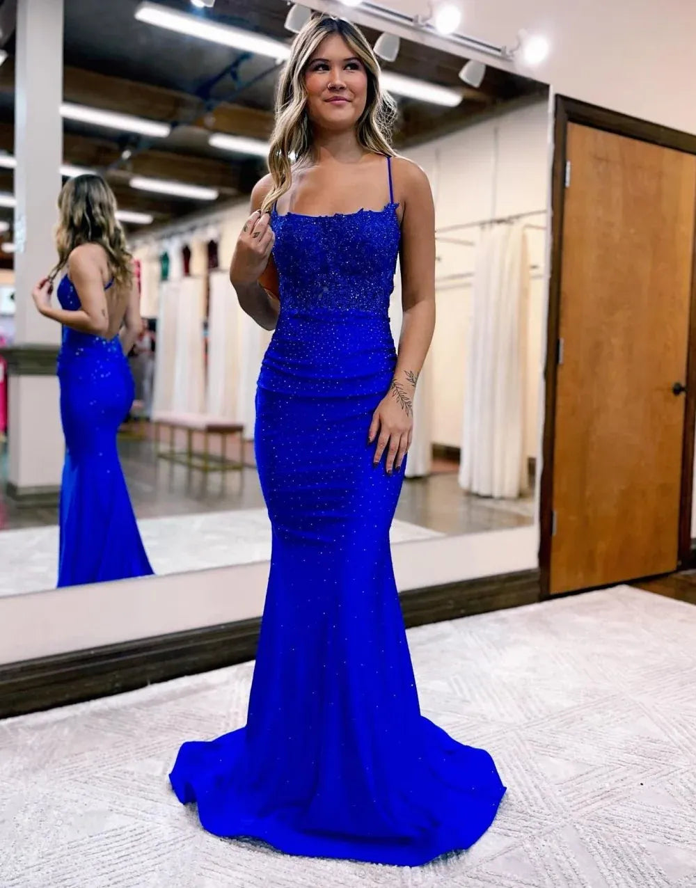 Glamorous Satin Lace Mermaid Scoop Neck Sleeveless Open Back Long Prom Dress