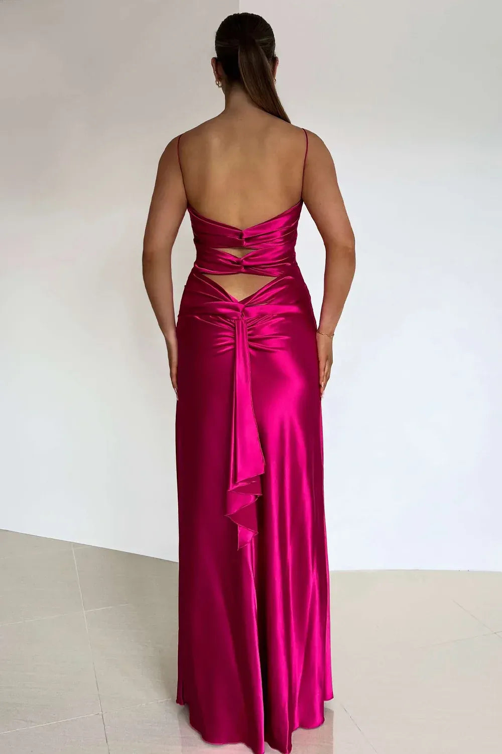 Elegant Satin Sheath V Neck Sleeveless Cutout Back Floor Length Evening Dress