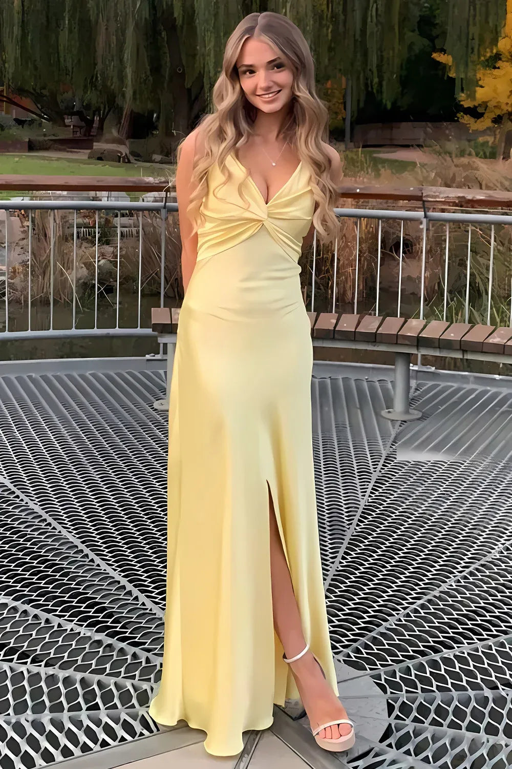 Elegant Satin Sheath V Neck Sleeveless Cutout Back Floor Length Evening Dress