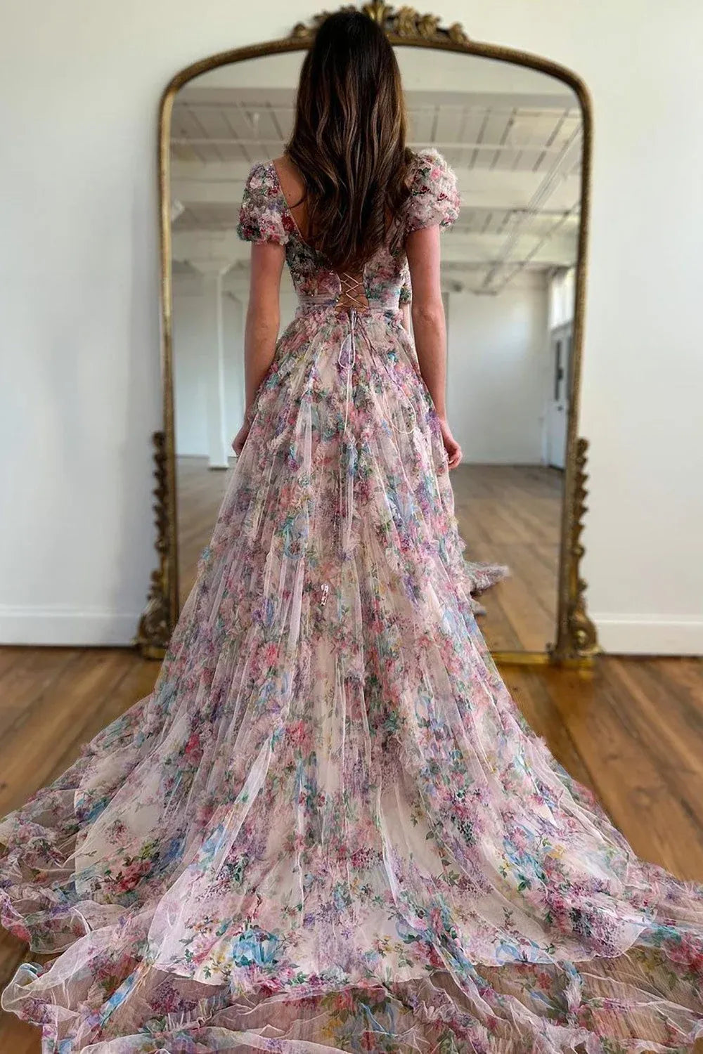 Romantic Tulle A-Line Scoop Neck Short Sleeves Lace Up Long Prom Dress