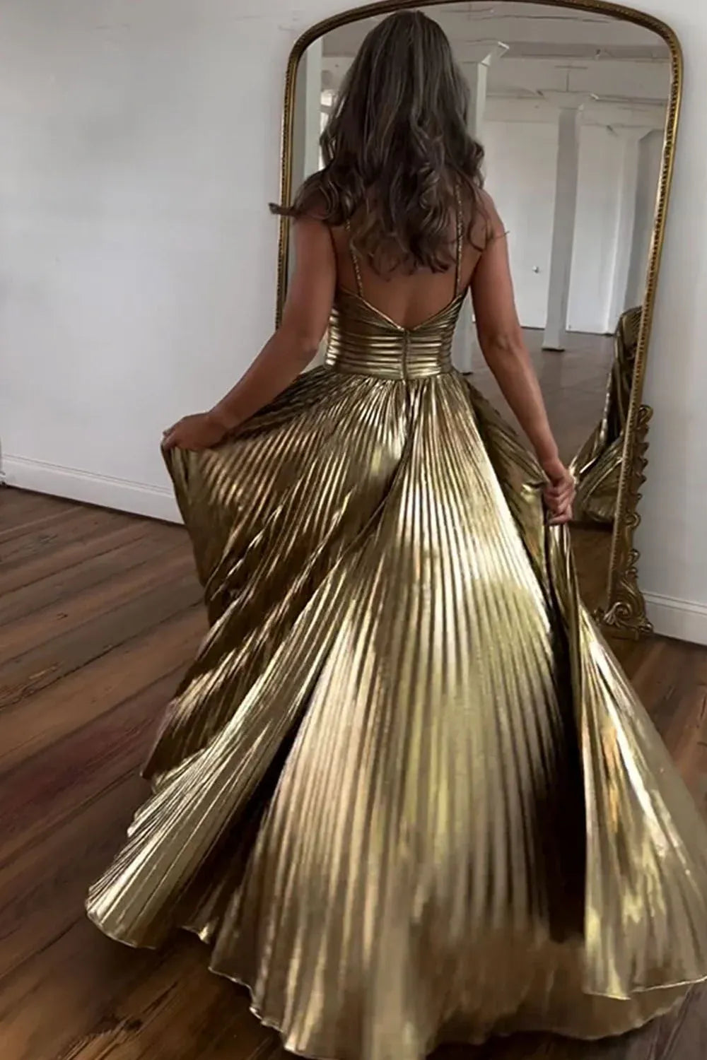 Glamorous A-Line Halter Neck Sleeveless Open Back Floor-Length Metallic Prom Dress