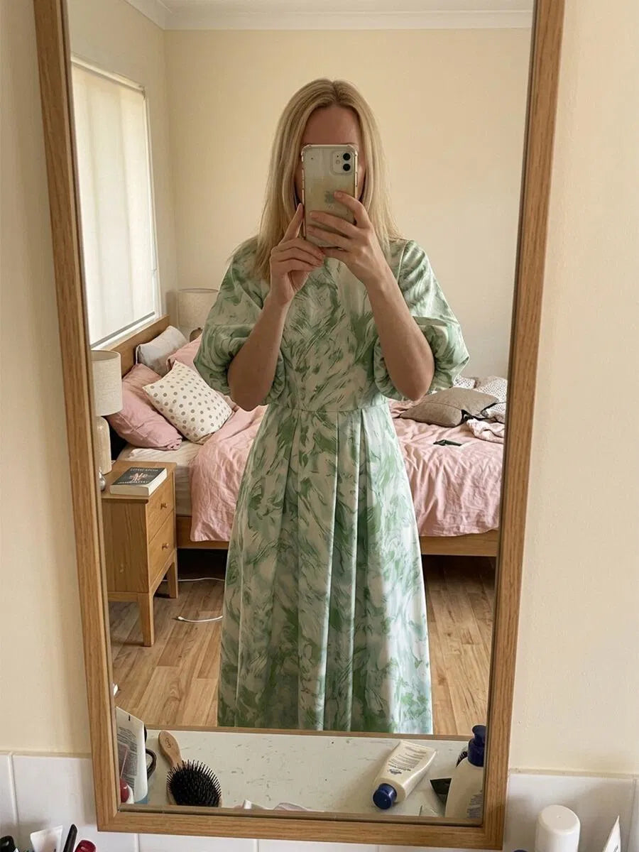 Elegant A-Line Round-Neck Puff-Sleeve Jacquard Floor-Length Mother of the Bride Dress