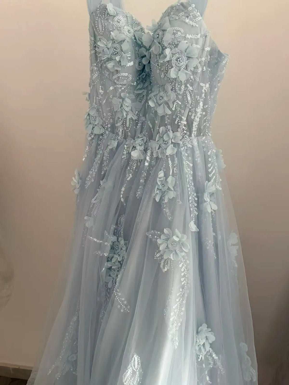 Romantic A-Line Sweetheart Off-Shoulder Lace-Up Back Floor-Length Prom Dress