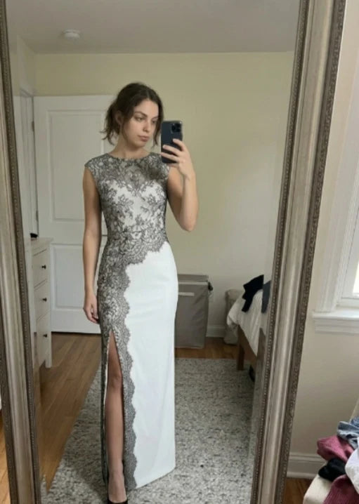 Elegant Sheath Round-Neck Sleeveless Lace-Back Floor-Length Black White Evening Dress