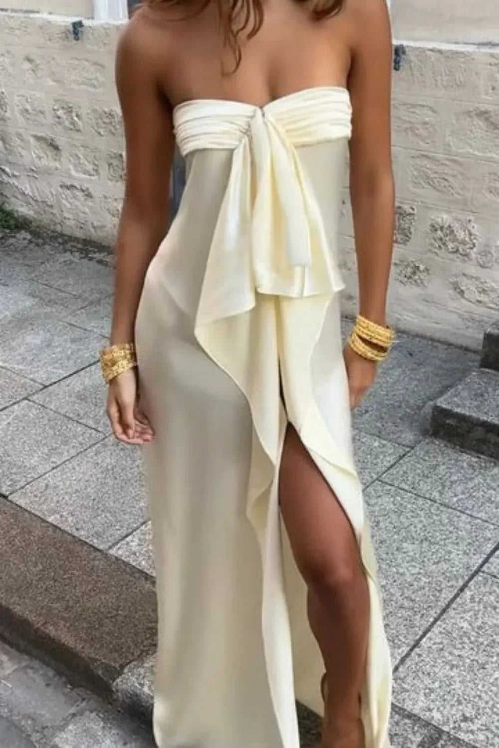 Romantic Satin Sheath Bandeau Strapless Zipper Back Floor Length Prom Dress