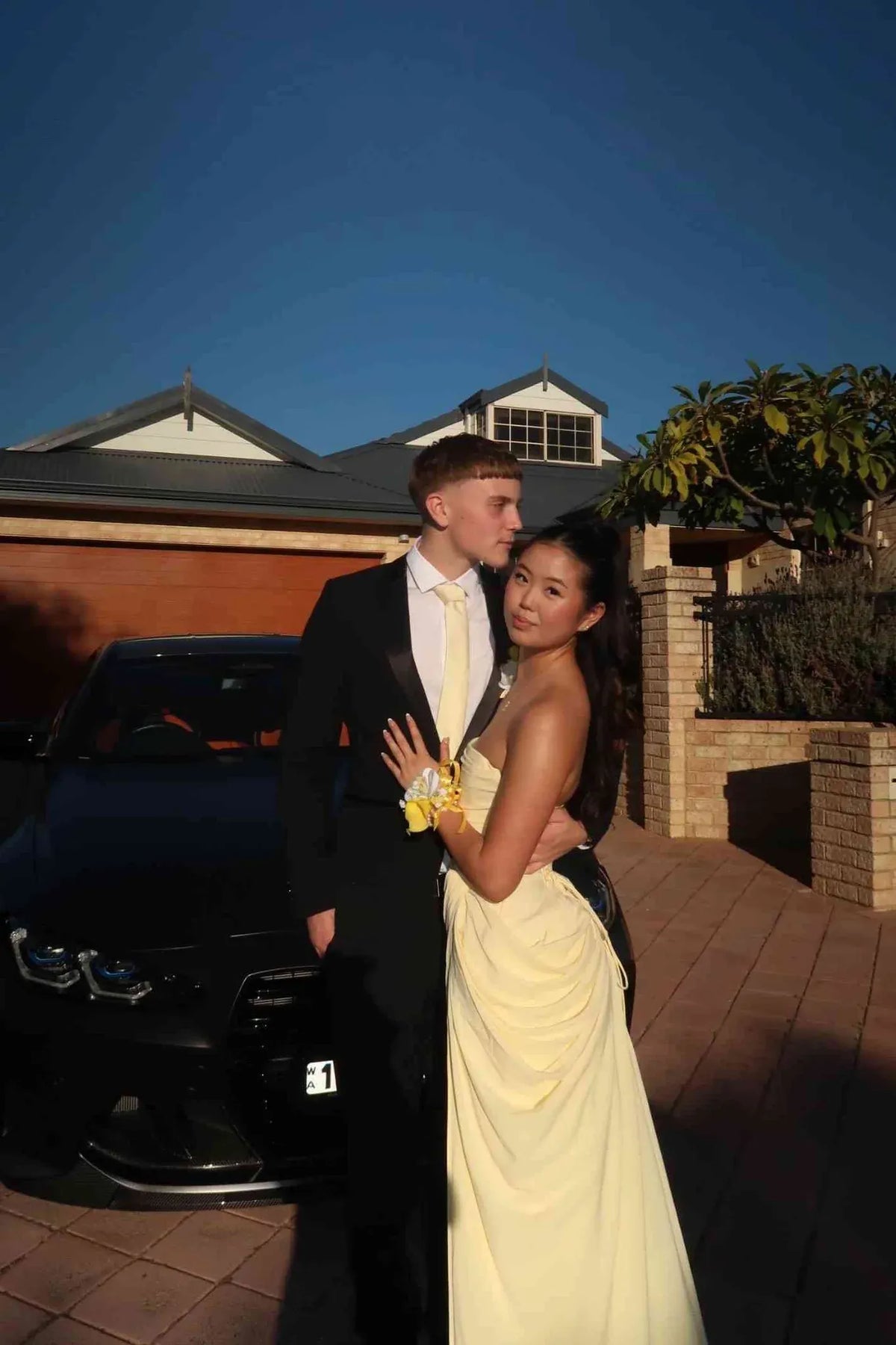 Elegant Column Straight Strapless Lace-Up Draped Floor-Length Prom Dress