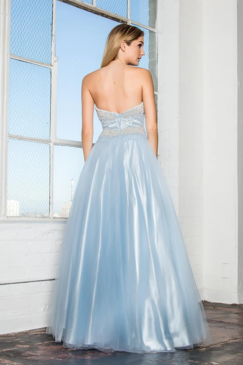 Dreamy Ball Gown Sweetheart Strapless Low-Back Floor-Length Prom Dress