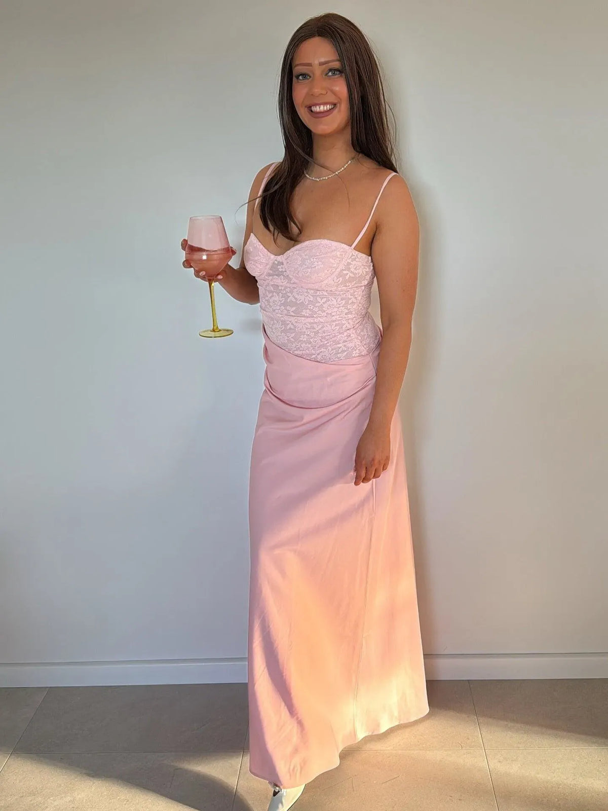 Romantic Lace Sheath Sweetheart Sleeveless Straight Back Maxi Wedding Guest Dress