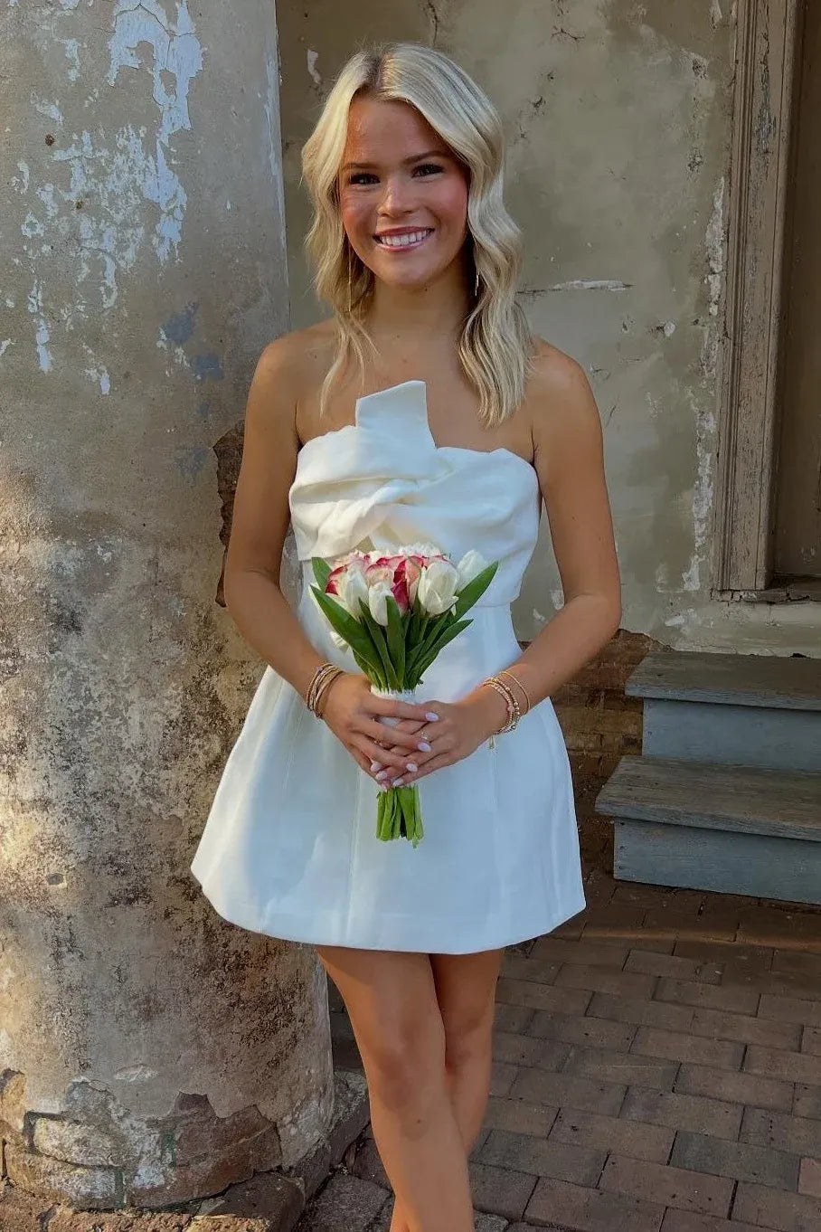 Cute A-Line Strapless Bow Ruched Mini Homecoming Dress
