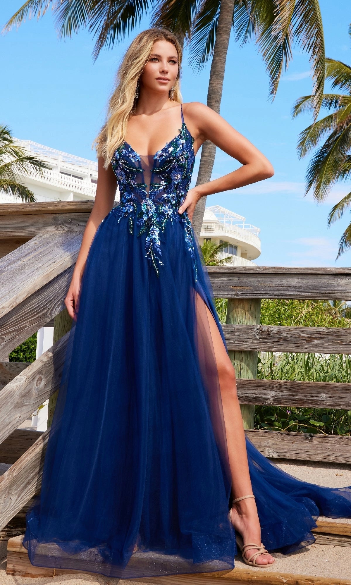 Glamorous A-Line V-Neck Sleeveless Tulle Floor Length Prom Dress