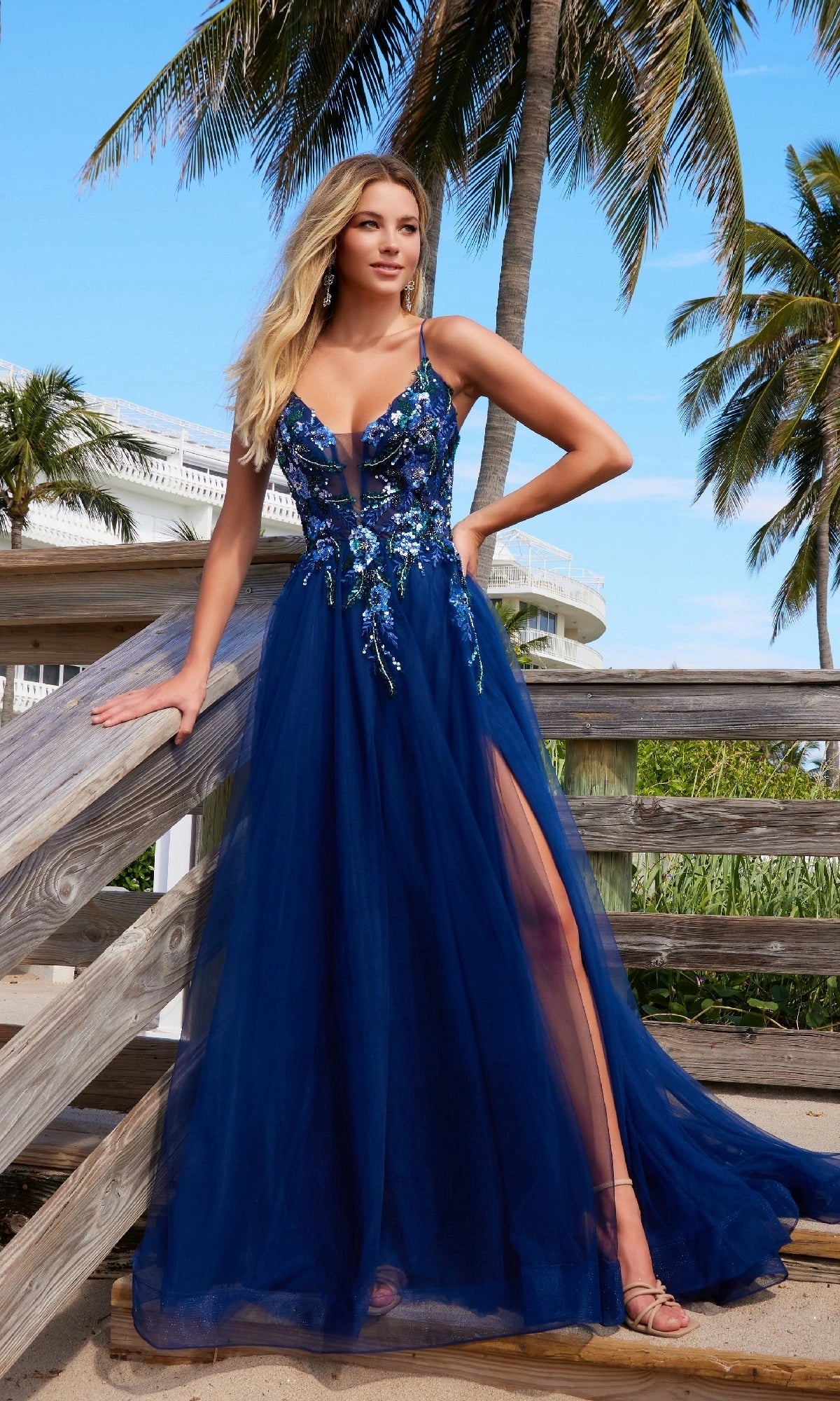 Glamorous A-Line V-Neck Sleeveless Tulle Floor Length Prom Dress