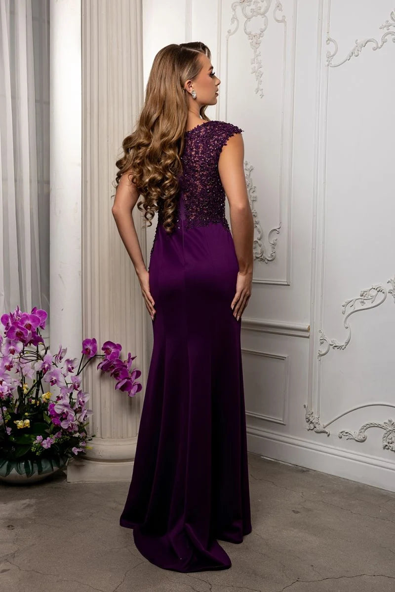 Elegant Sheath Round-Neck Sleeveless Illusion-Back Slit Floor-Length Mother of the Bride Dress