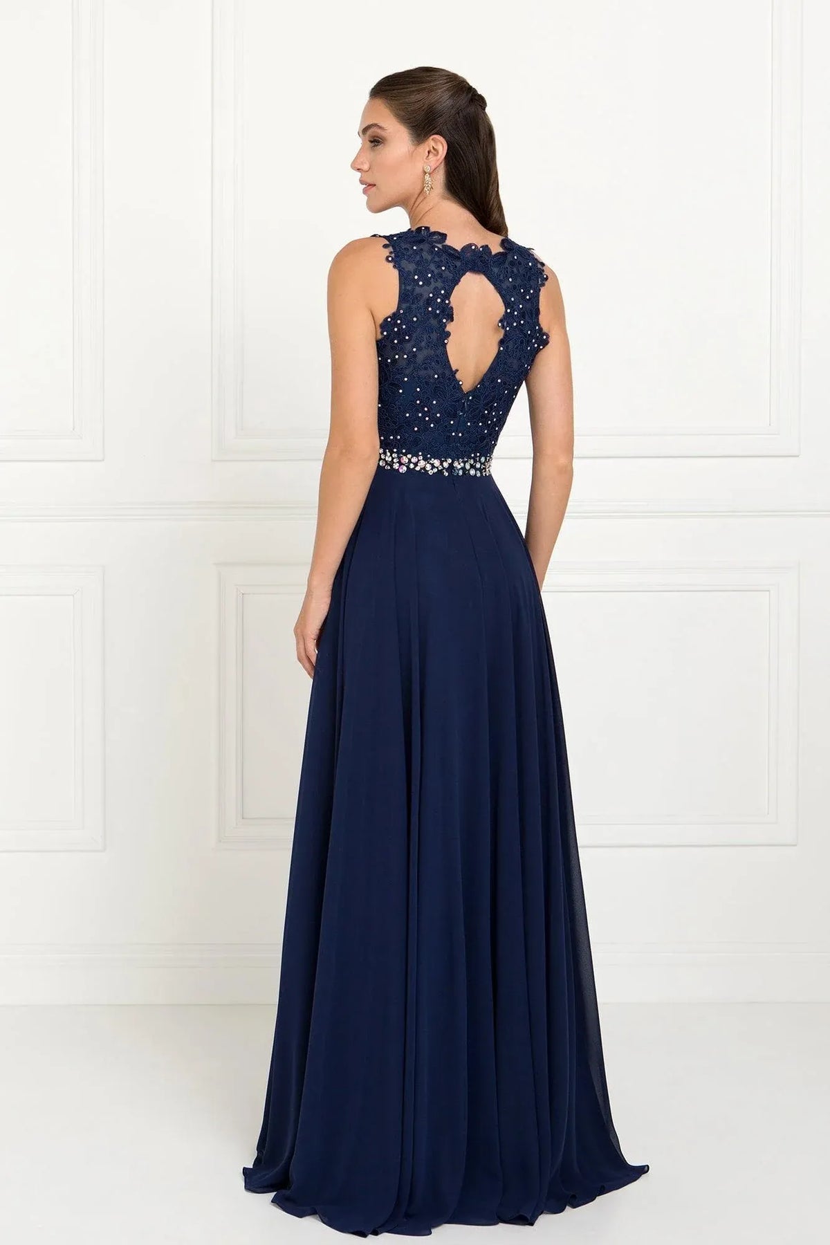 Elegant A-Line Jewel Neck Sleeveless Keyhole Back Floor-Length Prom Dress