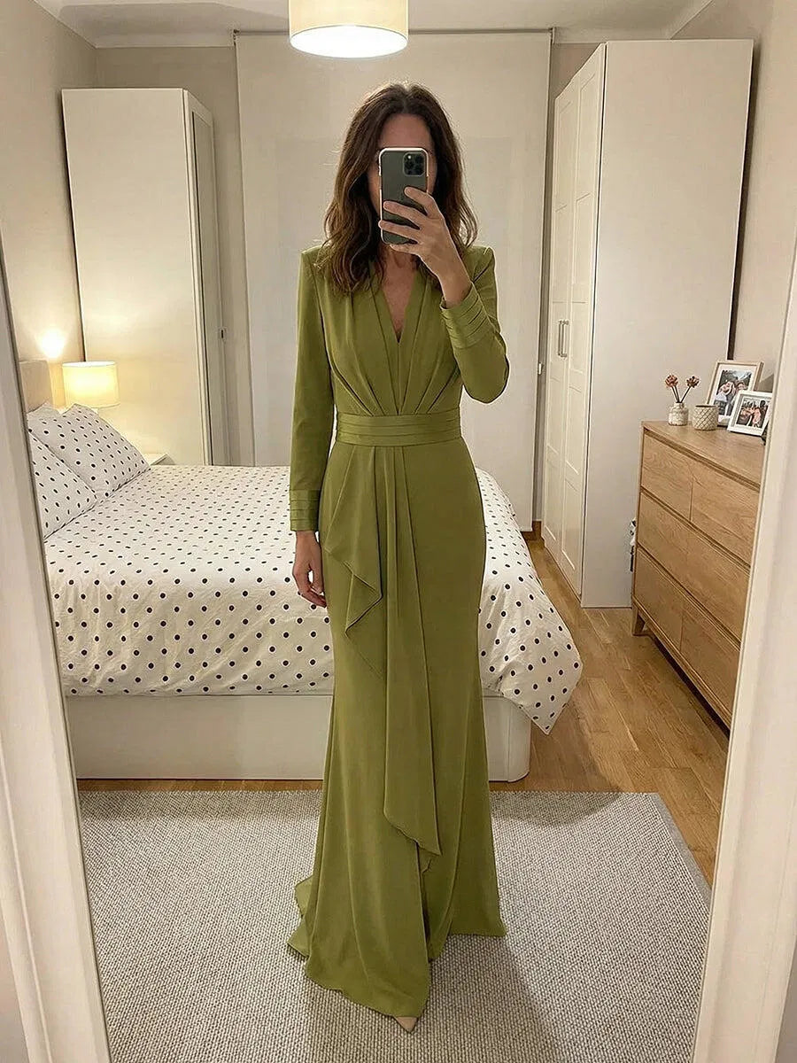 Elegant Sheath V-Neck Long-Sleeve Floor-Length Mother of the Bride Dress