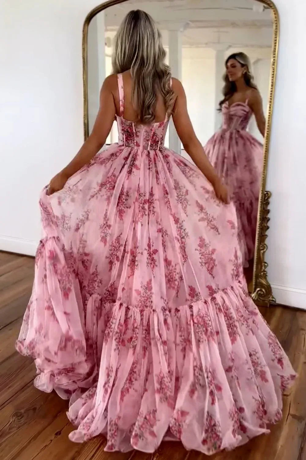 Romantic Floral Tulle A-Line Sweetheart Sleeveless Scoop Back Floor Length Prom Dress