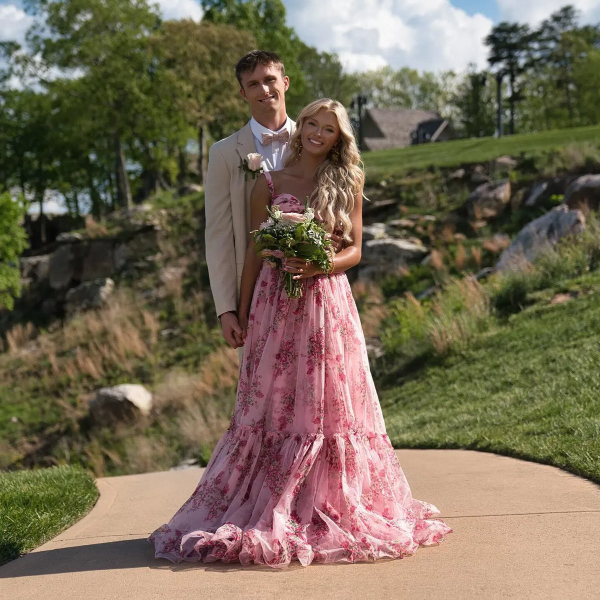 Romantic Floral Tulle A-Line Sweetheart Sleeveless Scoop Back Floor Length Prom Dress