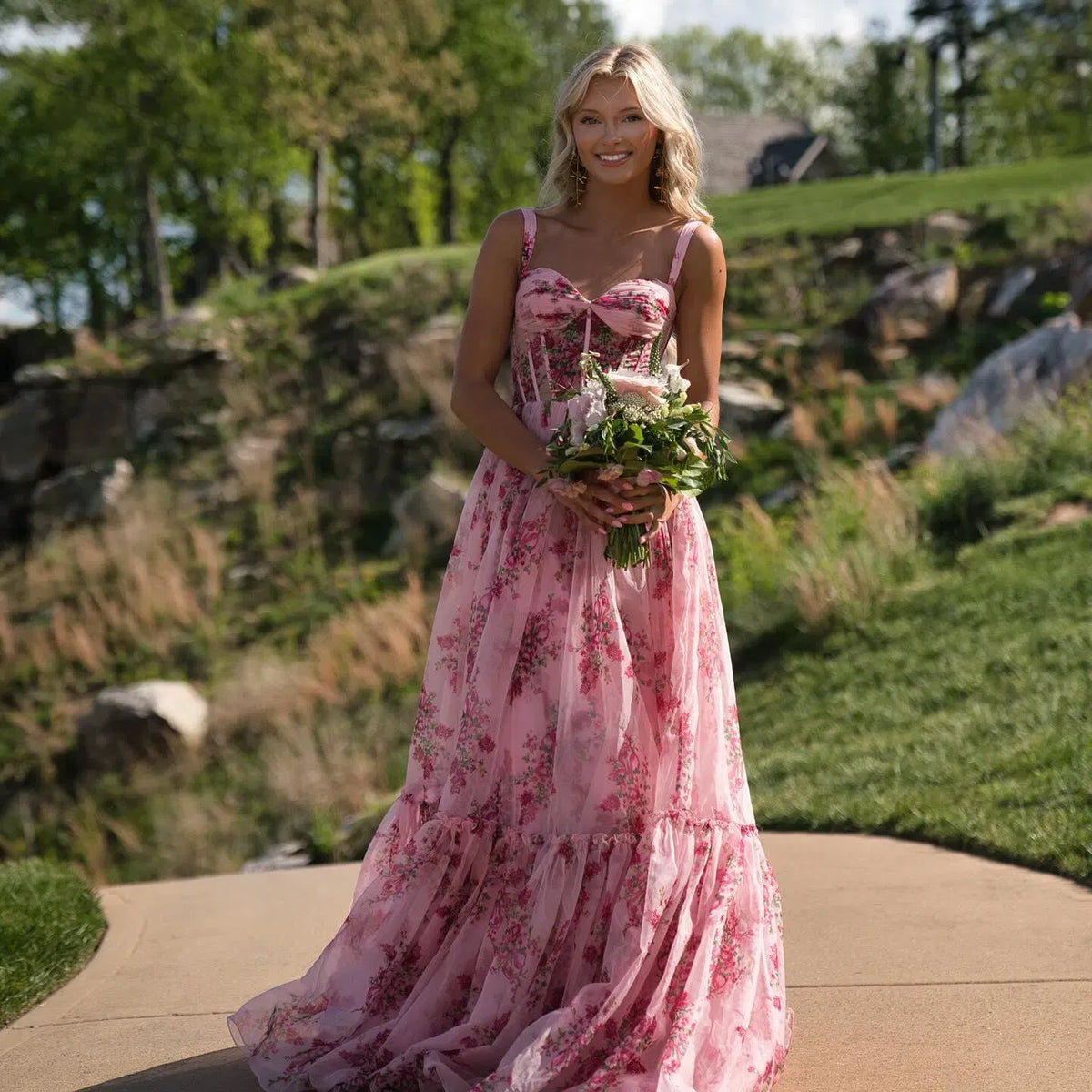 Romantic Floral Tulle A-Line Sweetheart Sleeveless Scoop Back Floor Length Prom Dress