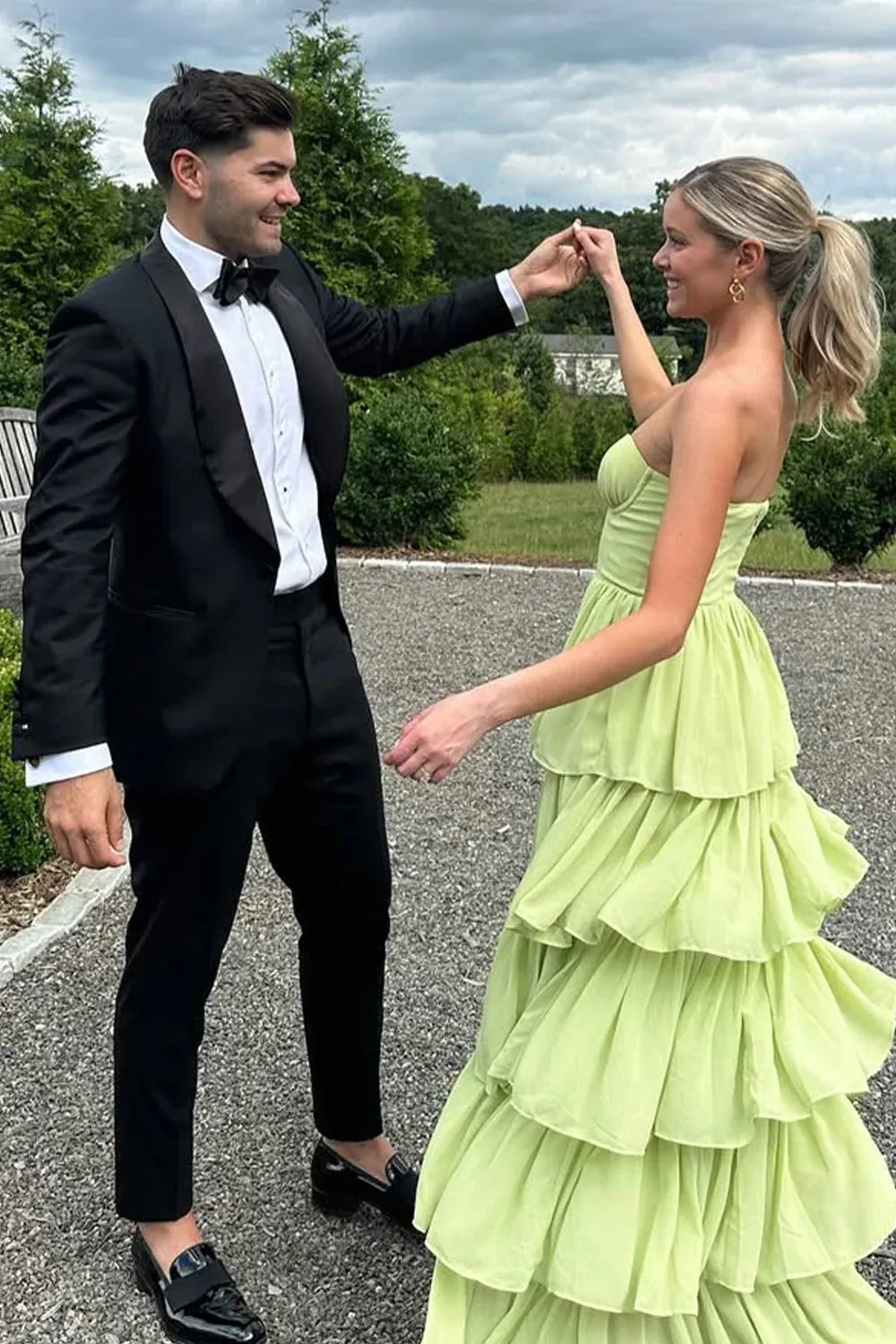 Romantic Chiffon A-Line Sweetheart Strapless Tiered Ruffle Floor Length Prom Dress