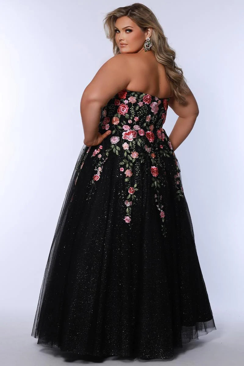 Romantic Plus Size A Line Sweetheart Strapless Floral Tulle Prom Dress