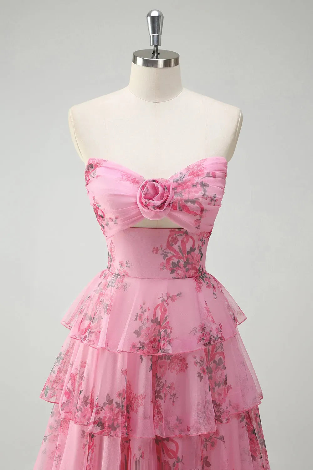Romantic A-Line Sweetheart Strapless Zipper Tiered Floor Length Plus Size Prom Dress