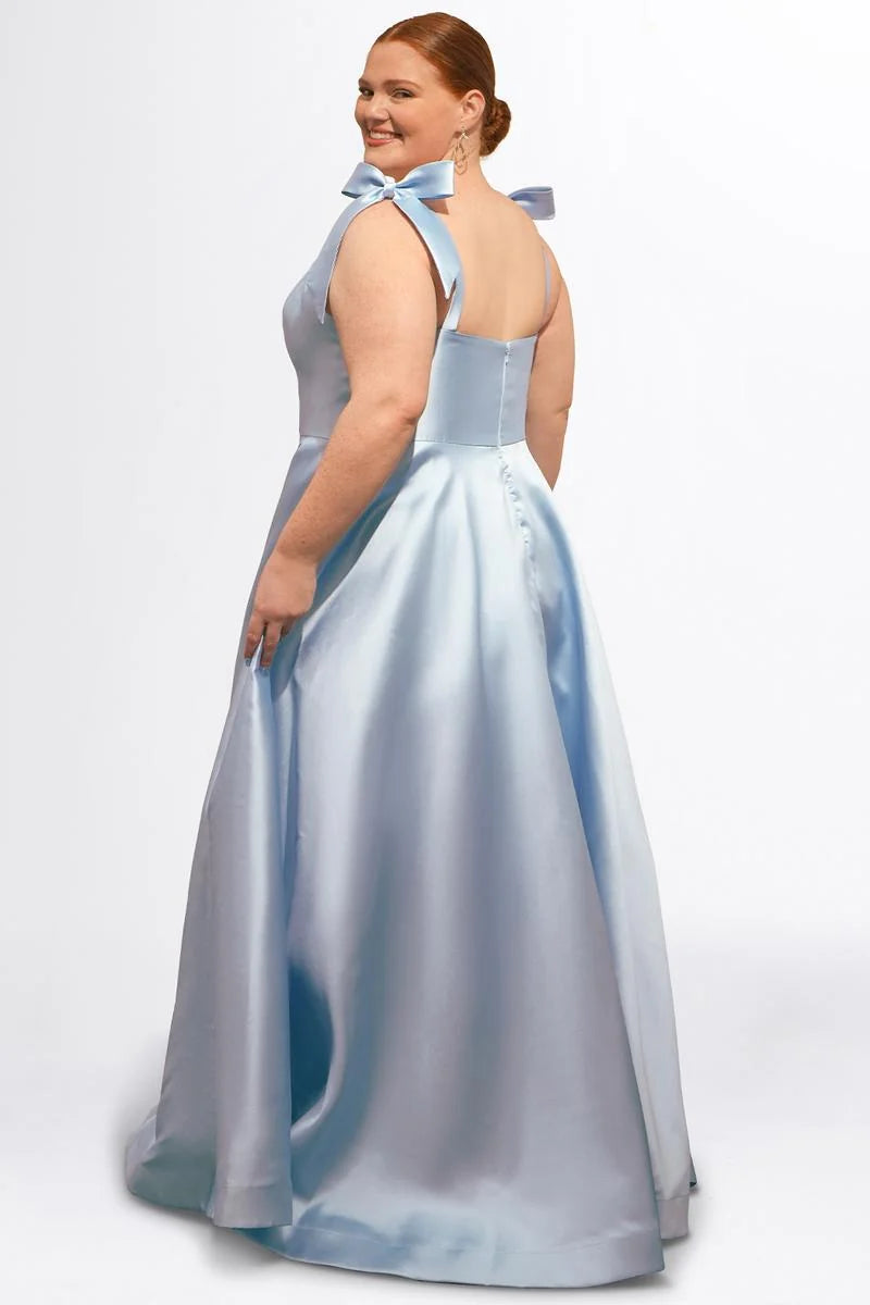 Elegant Plus Size A Line Square Neck Sleeveless Satin Prom Dress