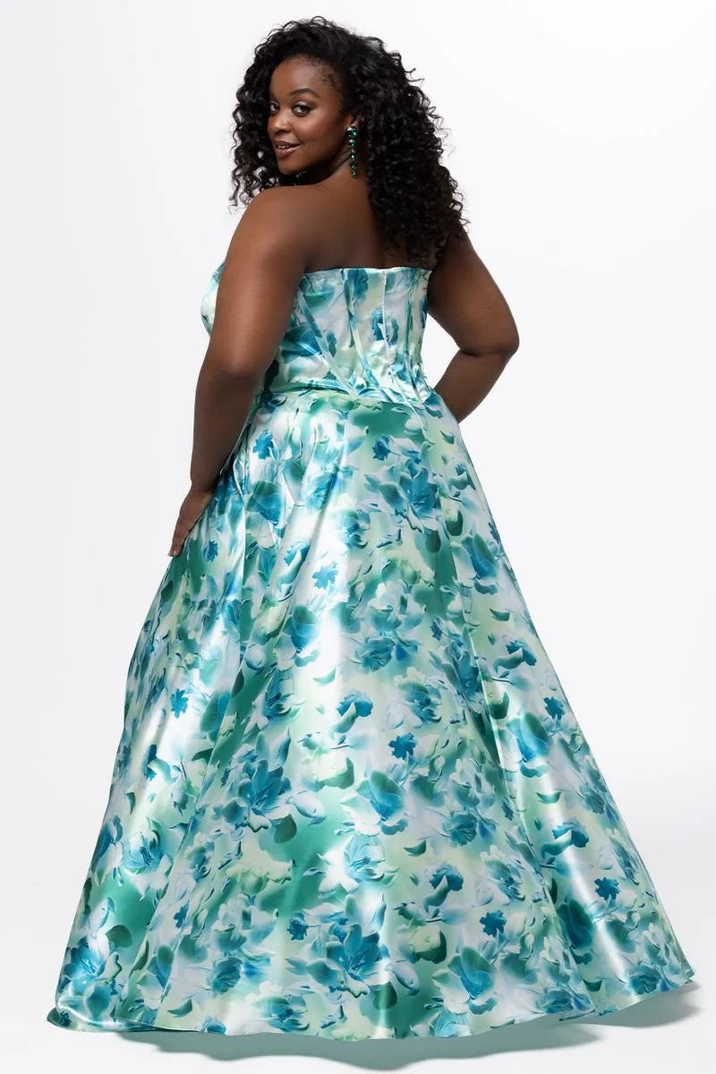 Elegant Plus Size A Line Sweetheart Strapless Satin Floor Length Prom Dress