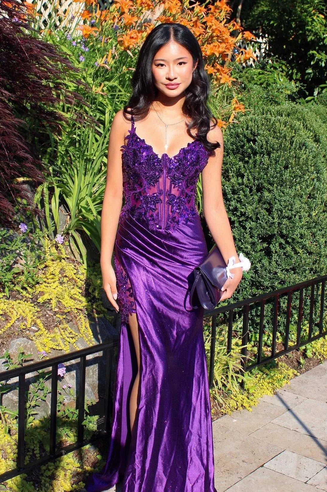 Loverlm deep purple lace mermaid prom dress with V-neck spaghetti straps, corset bodice, appliqués, and high slit