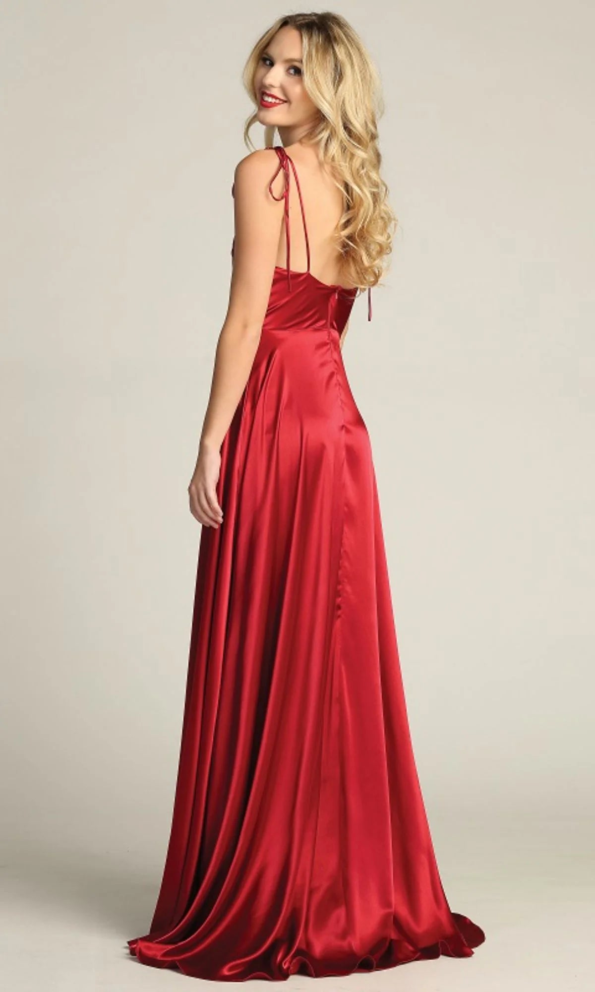 Elegant A-Line Cowl Neck Sleeveless Satin Floor Length Evening Dress