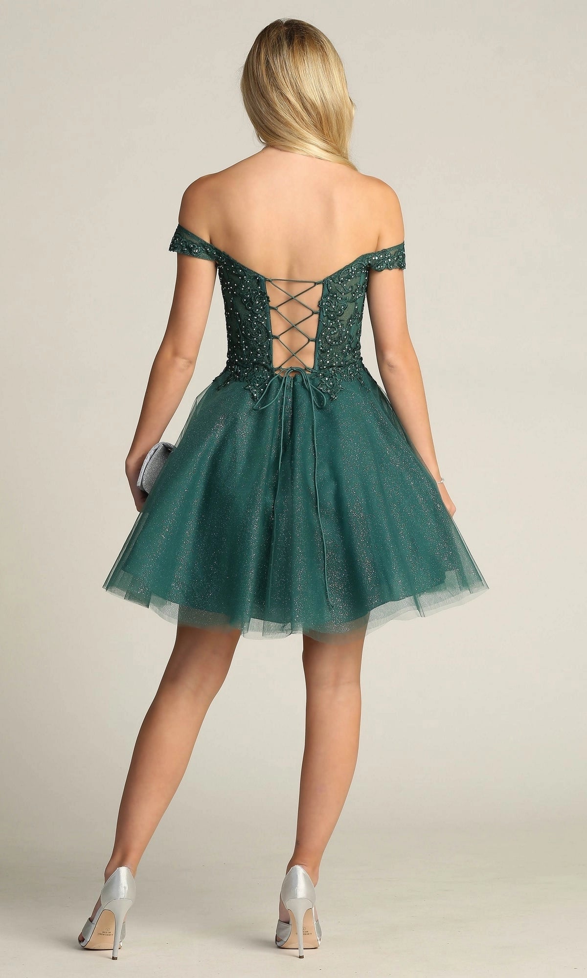 Romantic A Line Sweetheart Off Shoulder Tulle Mini Homecoming Dress