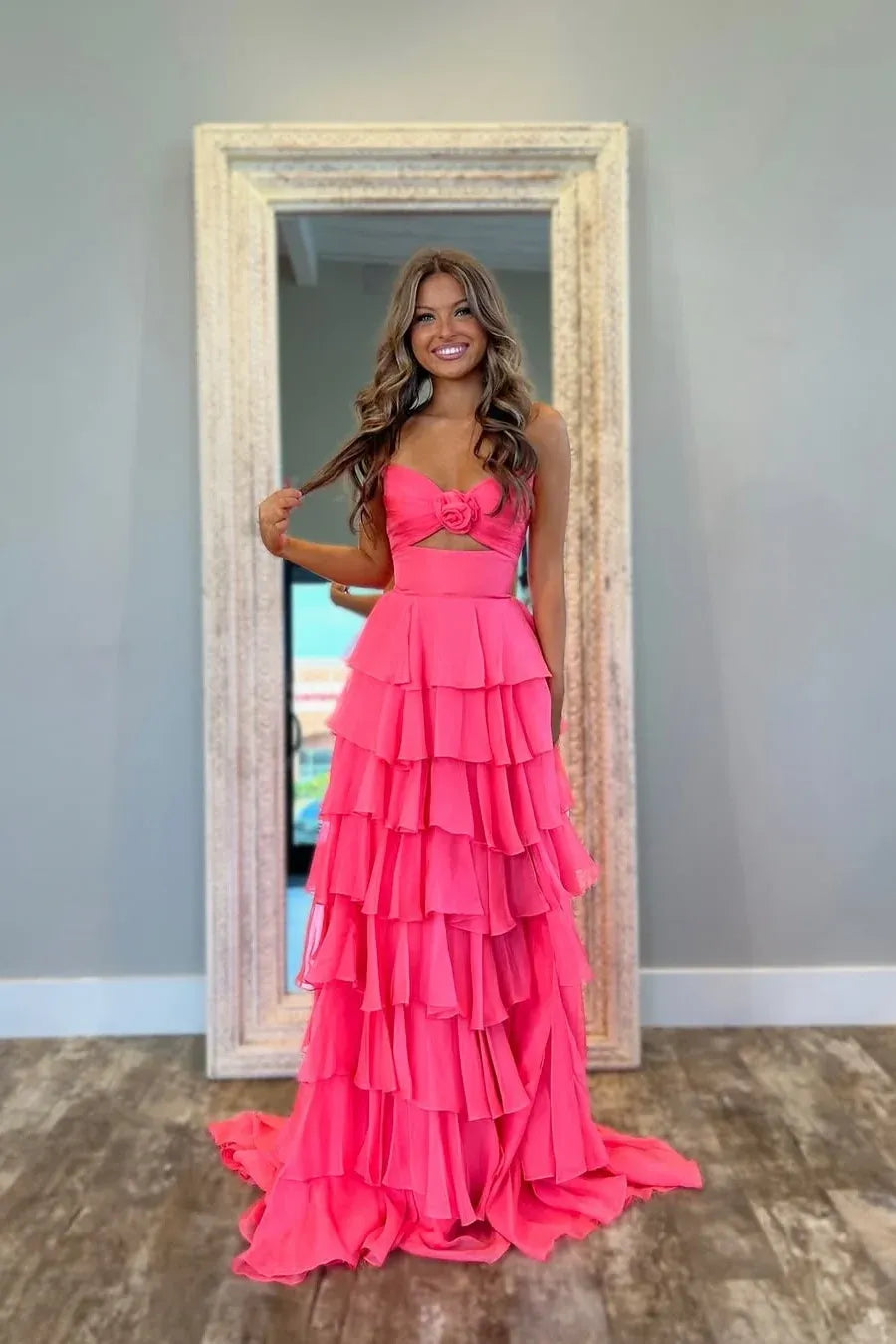 Bold Chiffon A-Line Sweetheart Strapless Zipper-Back Tiered Floor-Length Prom Dress