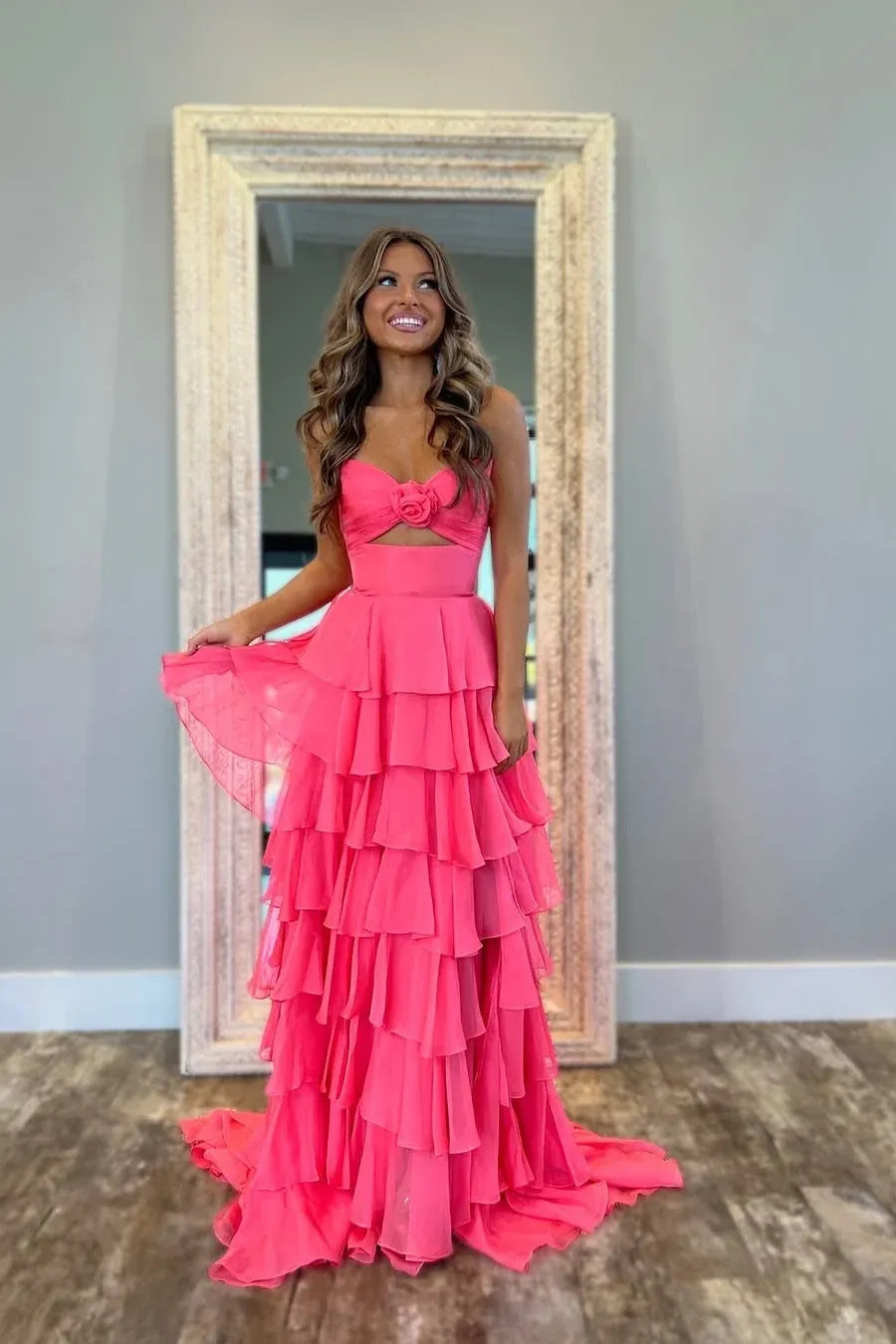 Bold Chiffon A-Line Sweetheart Strapless Zipper-Back Tiered Floor-Length Prom Dress
