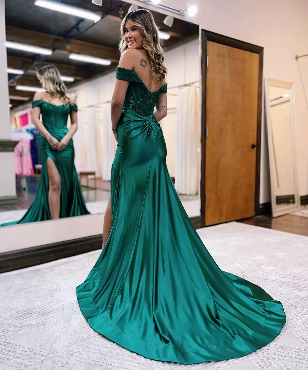 Glamorous Satin Lace Mermaid Sleeveless Corset High Slit Floor Length Prom Dress