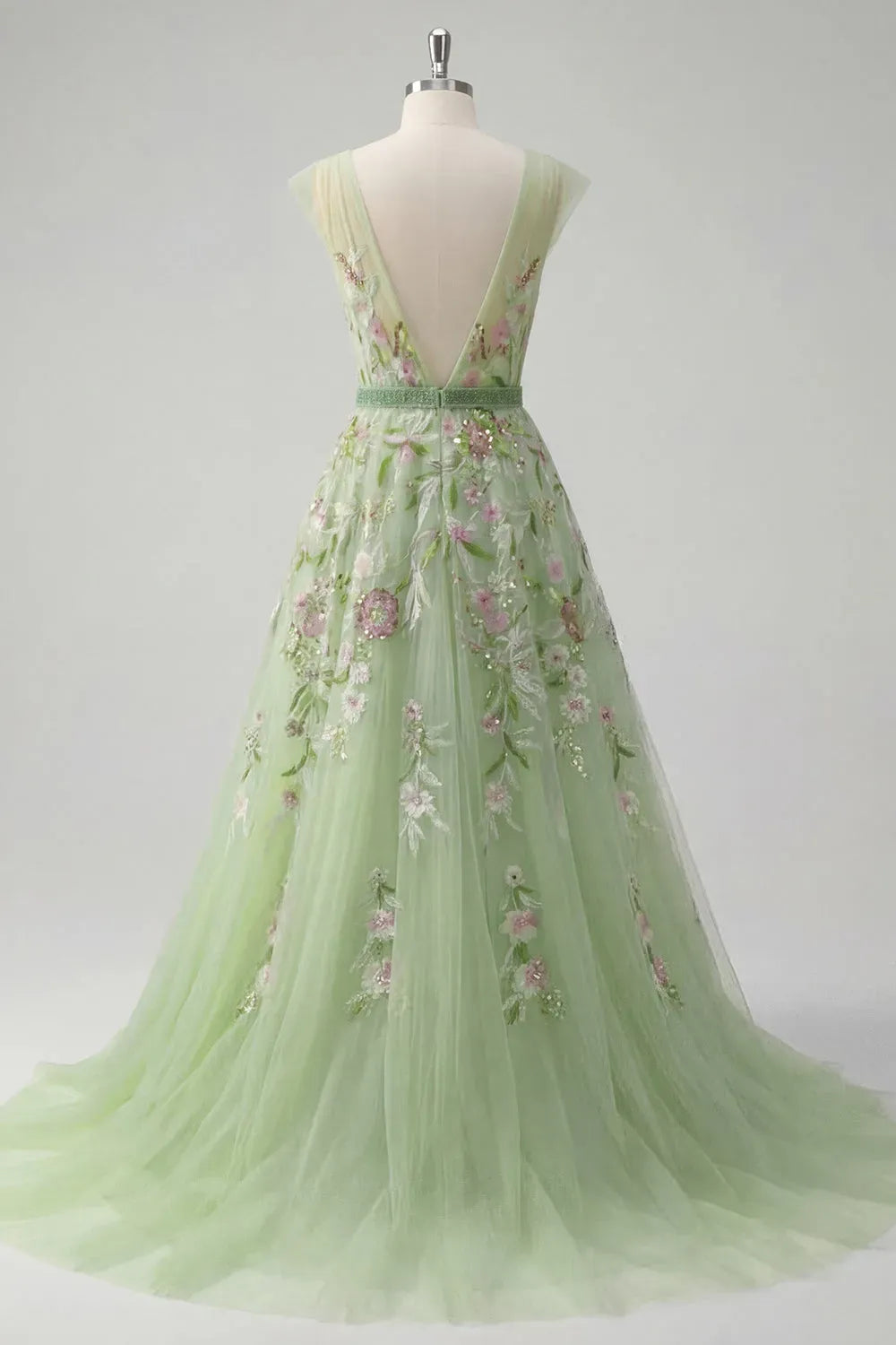 Romantic A-Line Plunging V-Neck Sleeveless V-Back Tulle Floor-Length Prom Dress