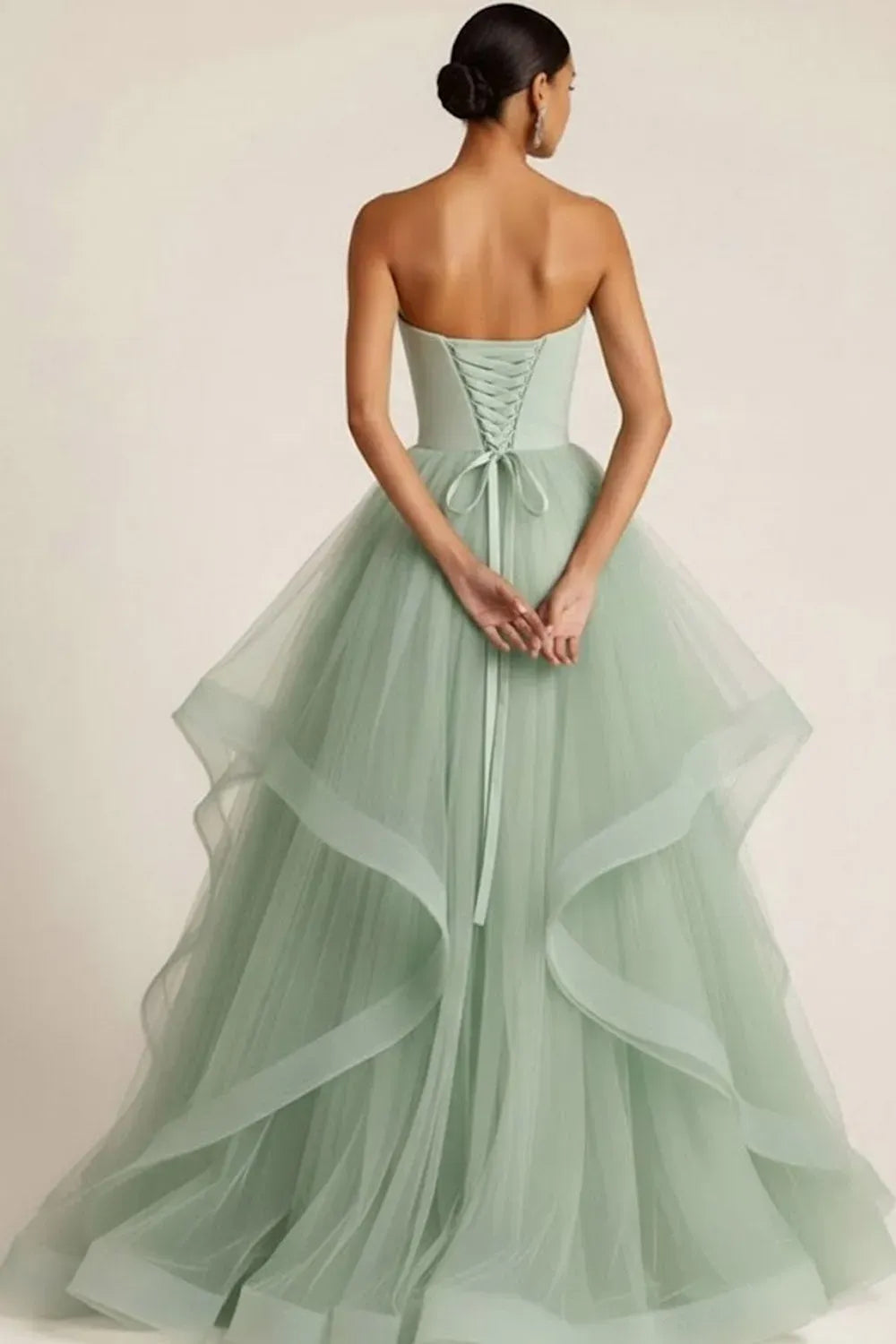 Dreamy Ball Gown Sweetheart Strapless Lace-Up Ruffled Floor-Length Prom Dress