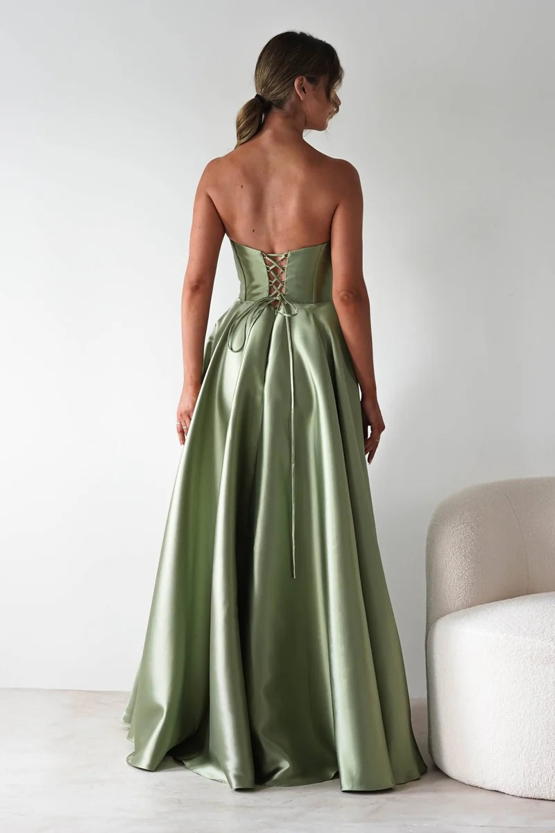 Elegant A-Line Strapless Sleeveless Lace-Up Back Floor Length Prom Dress