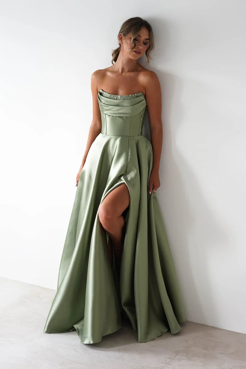 Elegant A-Line Strapless Sleeveless Lace-Up Back Floor Length Prom Dress