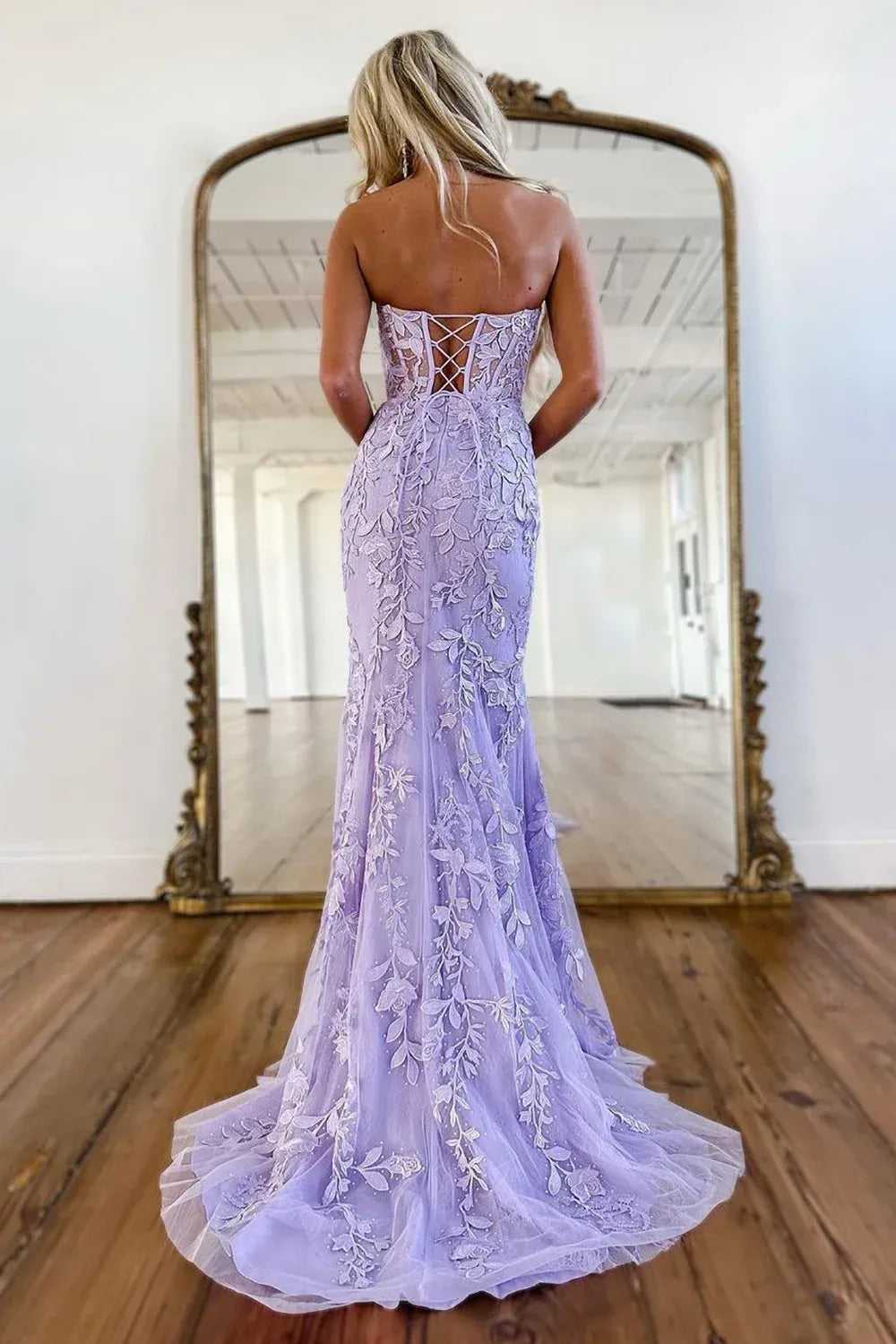 Romantic Lace Tulle Mermaid Sweetheart Strapless Lace Up Floor Length Prom Dress