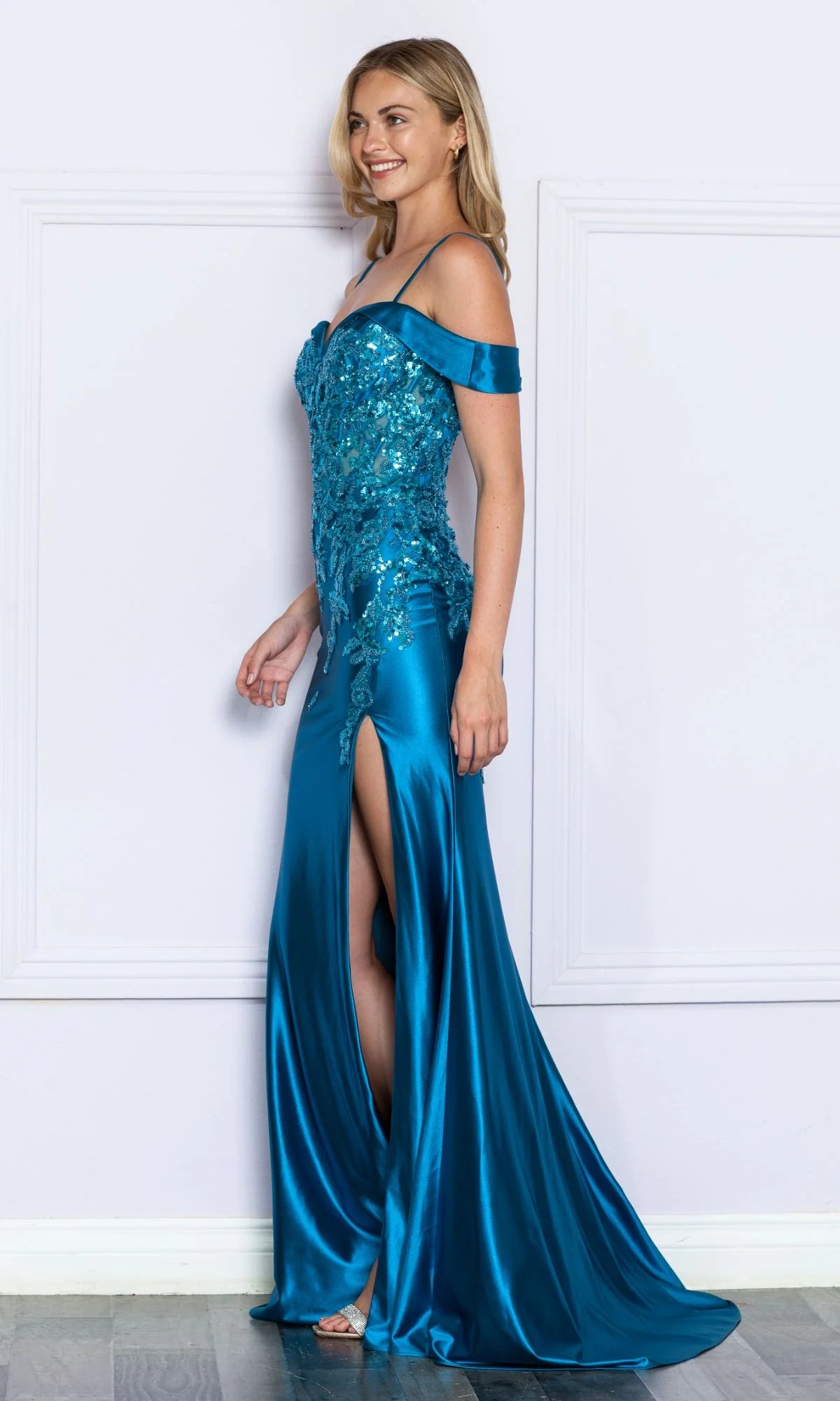 Glamorous Mermaid Sweetheart Off Shoulder Satin Floor Length Prom Dress