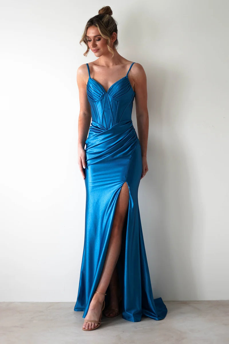 Loverlm turquoise blue mermaid prom dress with pleated sweetheart neckline, spaghetti straps, corset bodice, ruched waist and thigh-high slit front view