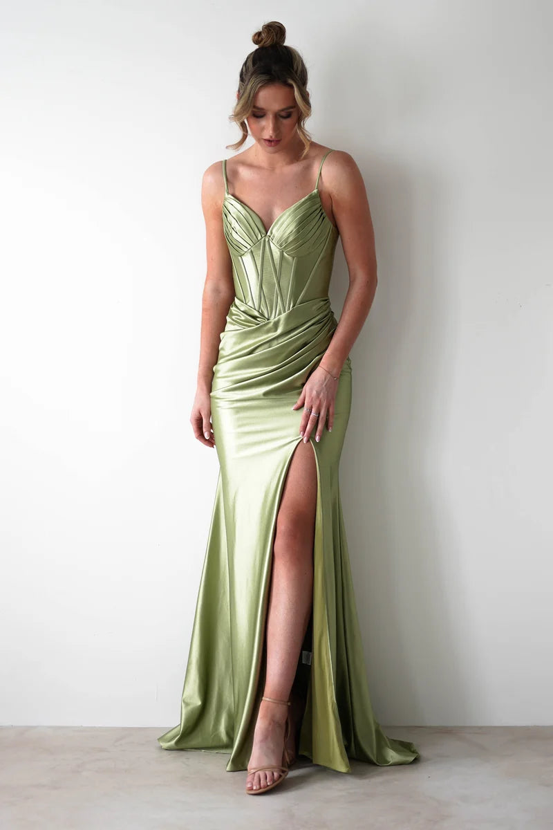 Glamorous Mermaid Sweetheart Spaghetti Strap Lace-Up Slit Floor-Length Prom Dress