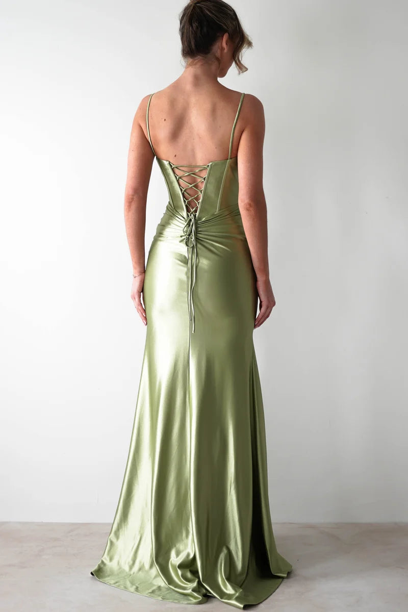 Glamorous Mermaid Sweetheart Spaghetti Strap Lace-Up Slit Floor-Length Prom Dress