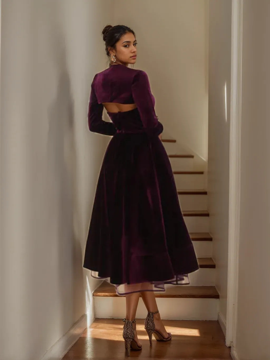 Elegant A-Line Sweetheart Long-Sleeve Cutout-Back Velvet Midi Cocktail Dress