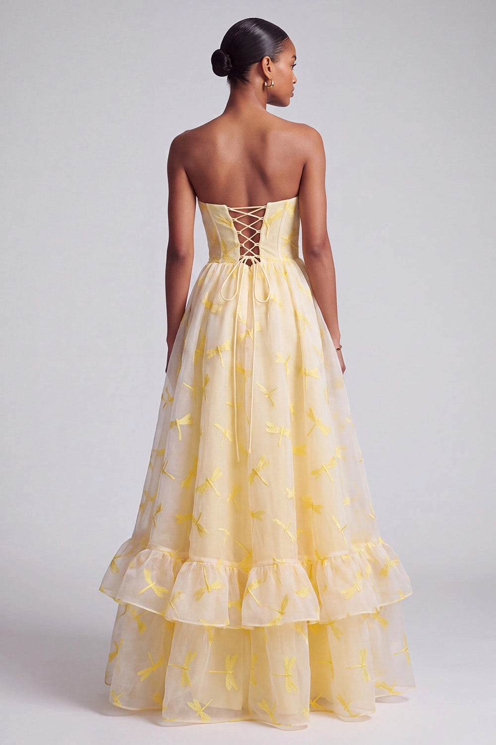 Romantic A-line Strapless Sweetheart Sleeveless Lace Up Back Tiered Ruffled Floor Length Prom Dress