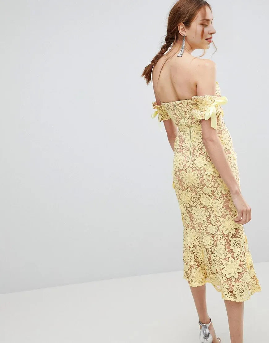 Romantic Sheath Sweetheart Off-Shoulder Bow Back Floral Lace Midi Wedding Guest Dress