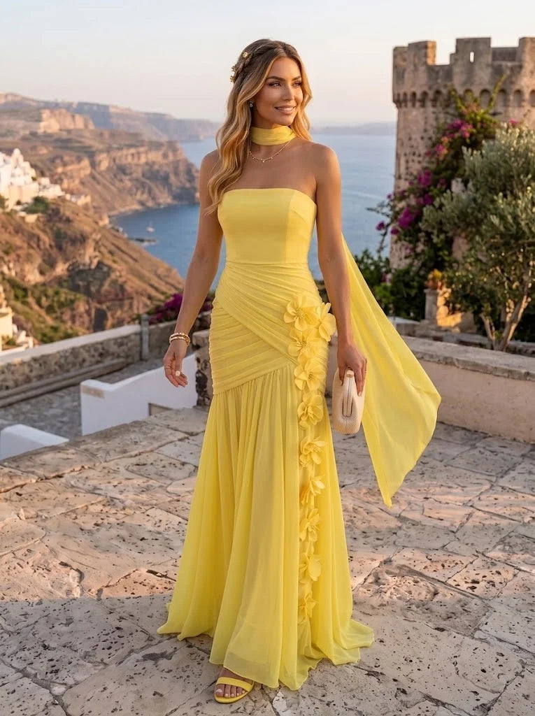 Romantic A-Line Strapless Sleeveless Chiffon Floor Length Wedding Guest Dress