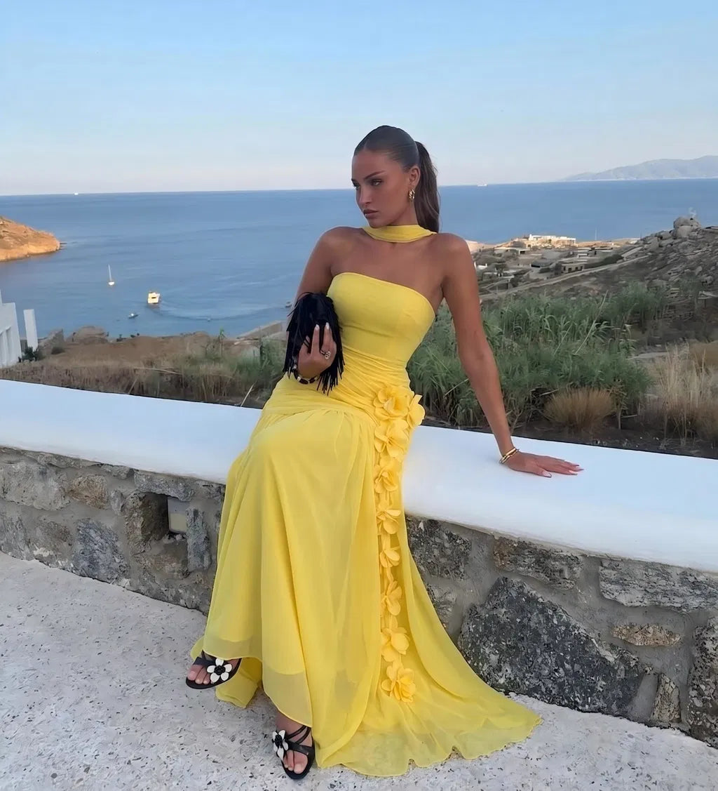 Romantic A-Line Strapless Sleeveless Chiffon Floor Length Wedding Guest Dress